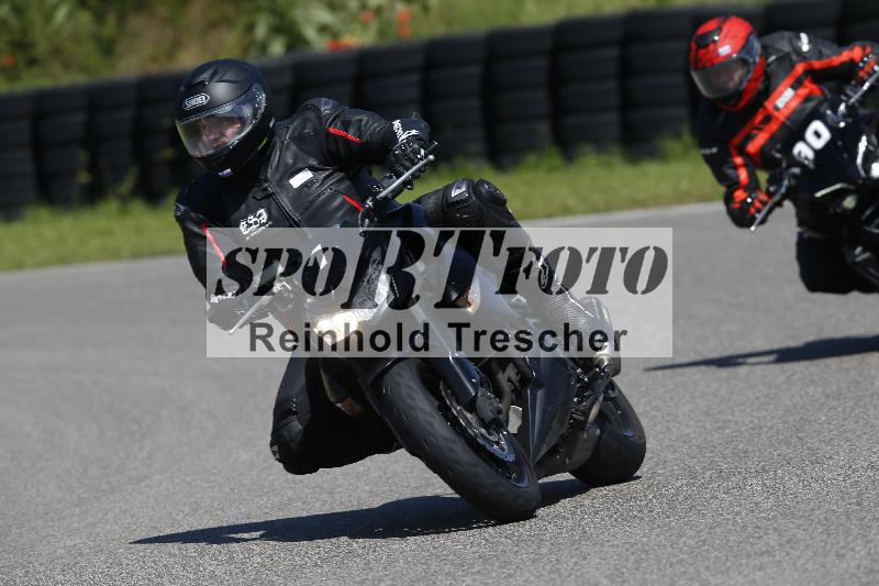 /Archiv-2024/29 12.06.2024 MOTO.CH Track Day ADR/Gruppe blau/1